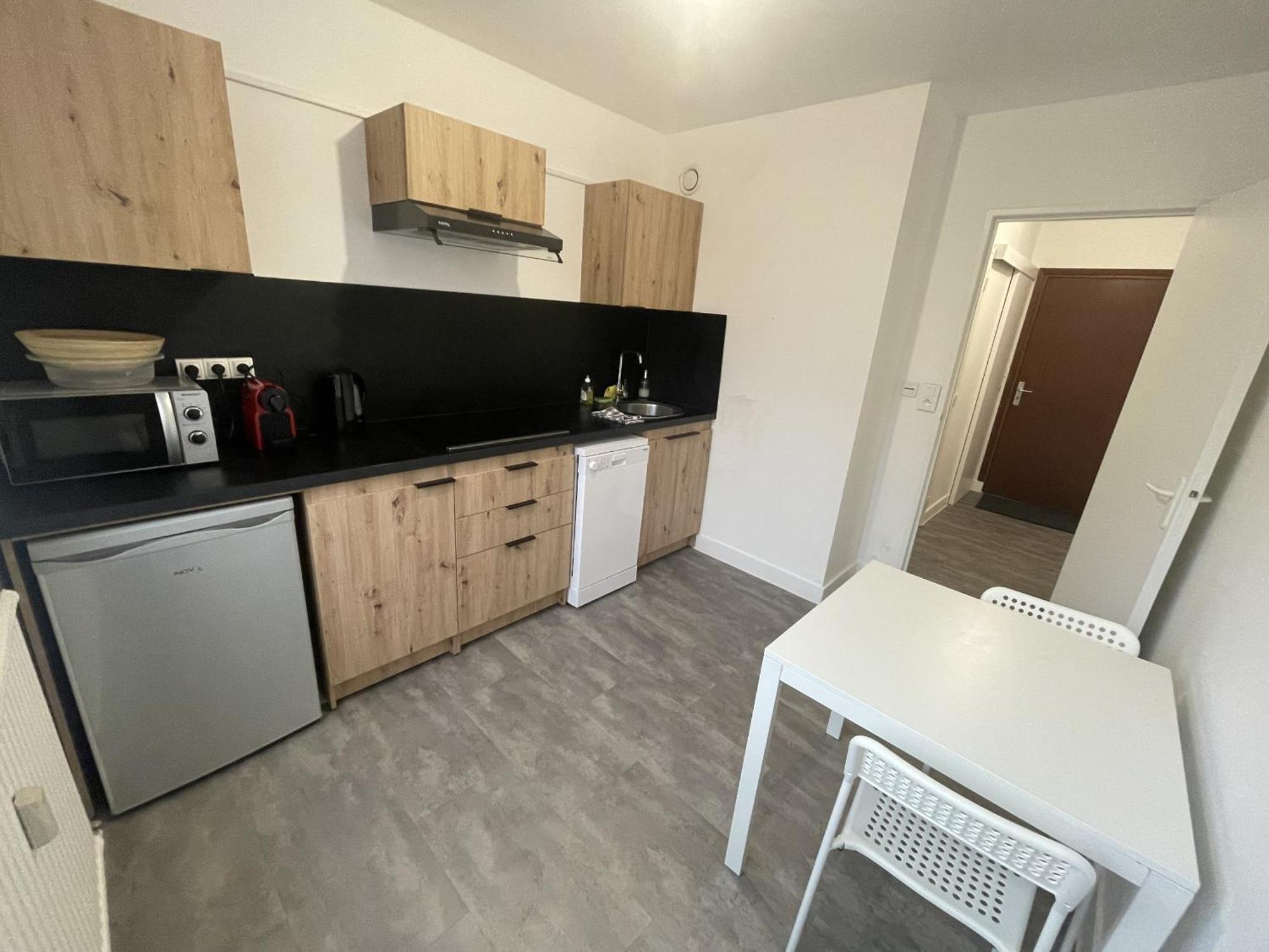 Logement Neuf A Proximite Du Centre Ville Avec Parking Limoges Exteriör bild