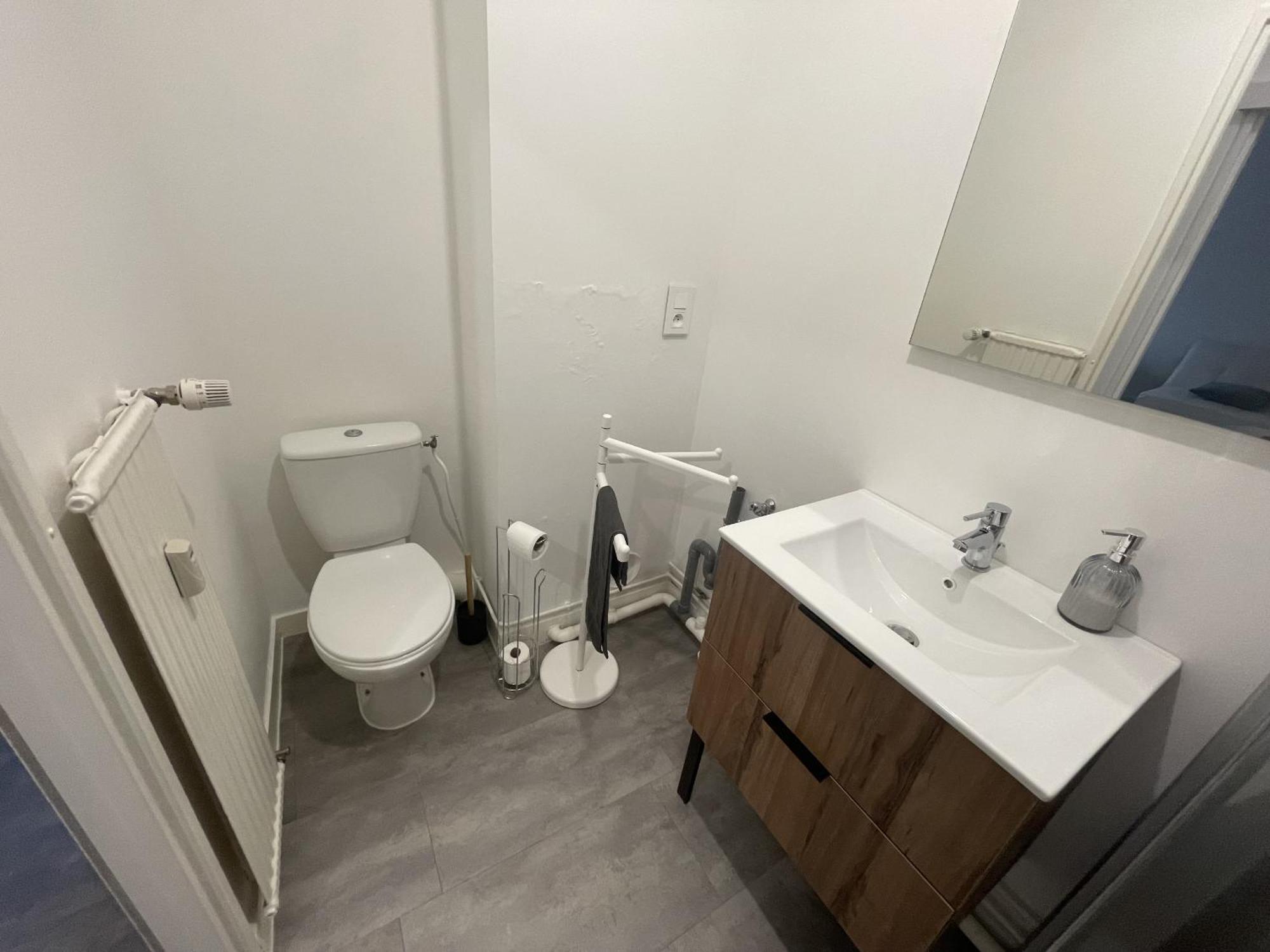 Logement Neuf A Proximite Du Centre Ville Avec Parking Limoges Exteriör bild